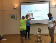 Viešojoje bibliotekoje kaniterapijos užsiėmimas asmenims su negalia10