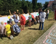 Tarptautinę vaikų gynimo dieną.